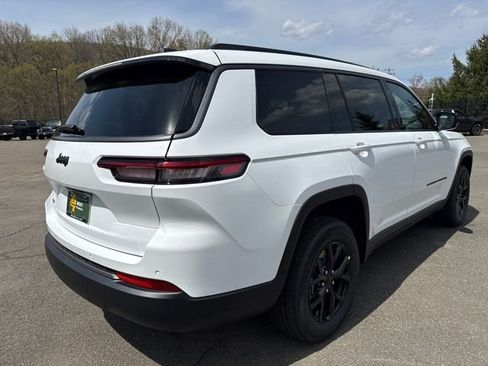 New 2026 Jeep Grand Cherokee L 4WD image 9
