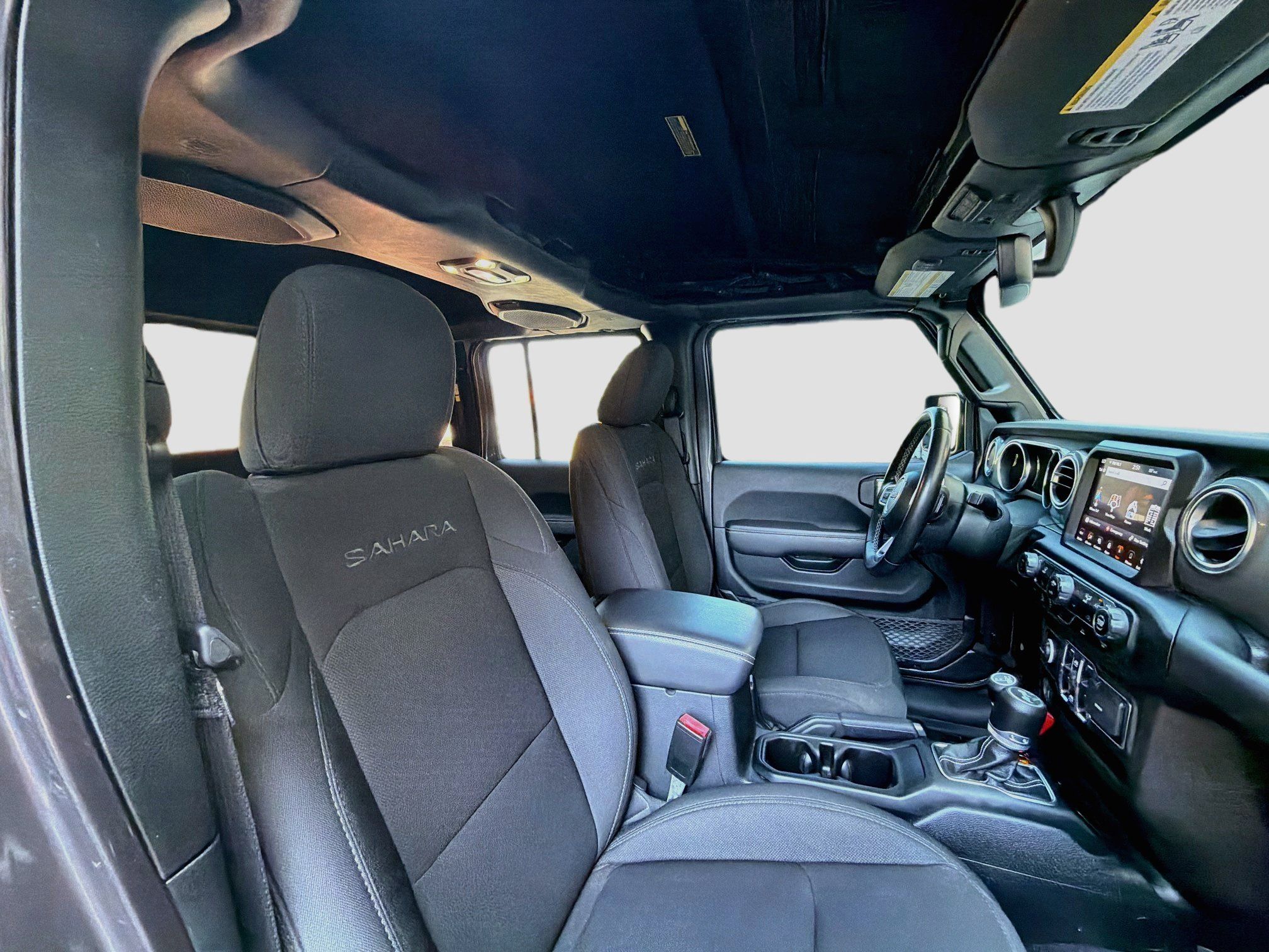 Used 2021 Jeep Wrangler Unlimited Sahara AWD/4WD image 25