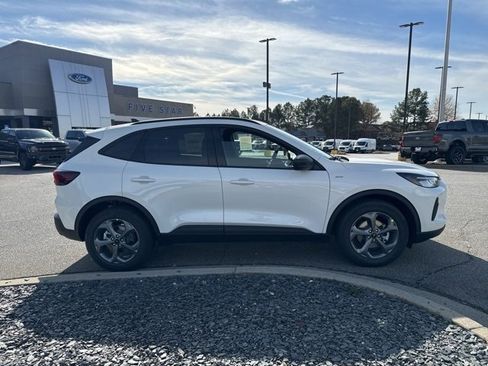 New 2026 Ford Escape ST-Line w/ Tech Pack #1 image 12