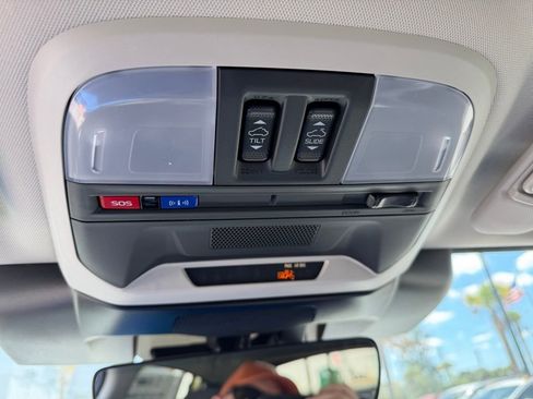 New 2026 Subaru Crosstrek 2.0i Premium image 15