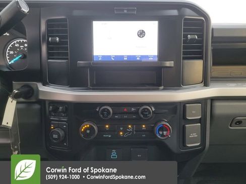 New 2026 Ford F550 4x4 Crew Cab image 25