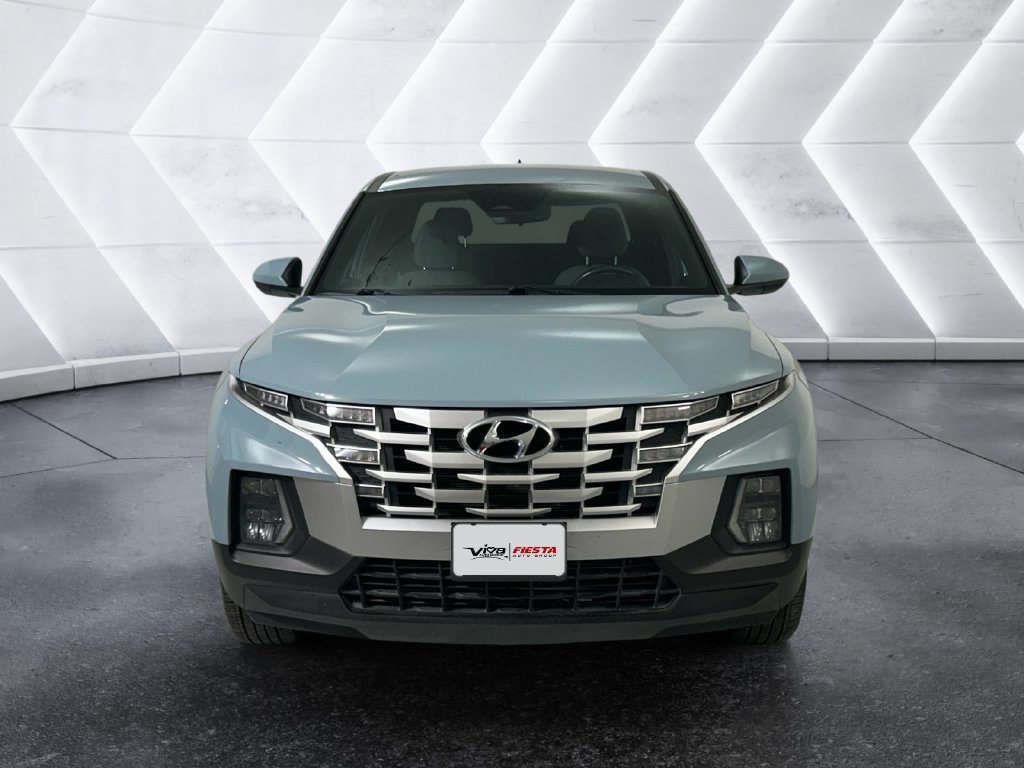 Used 2024 Hyundai Santa Cruz SE FWD image 2