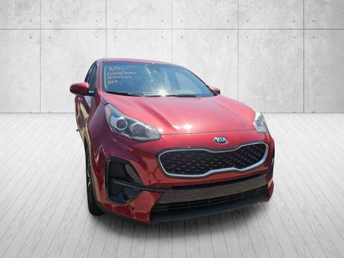 Used 2022 Kia Sportage LX FWD image 3