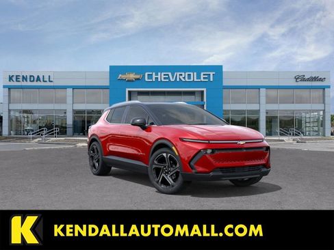 New 2026 Chevrolet Equinox EV LT image 2