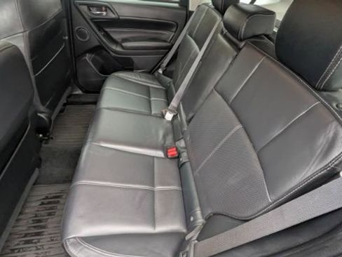 Used 2017 Subaru Forester 2.5i Touring image 19