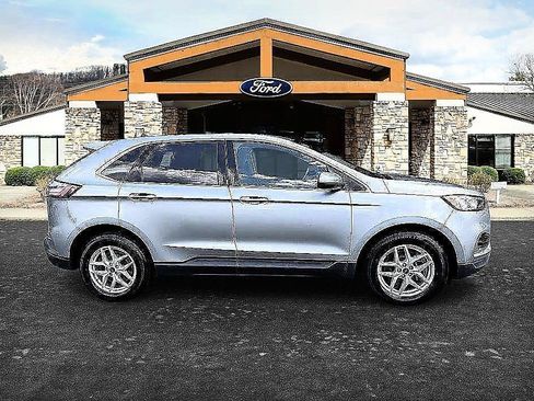 Used 2022 Ford Edge SEL AWD/4WD image 4