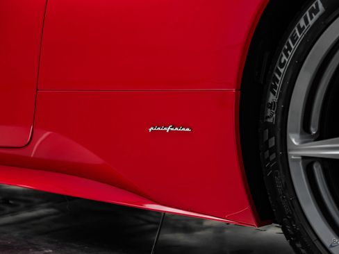 Used 2015 Ferrari 458 Italia Coupe RWD image 41