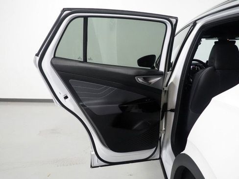 Used 2023 Volkswagen ID.4 Pro S Plus AWD/4WD image 52