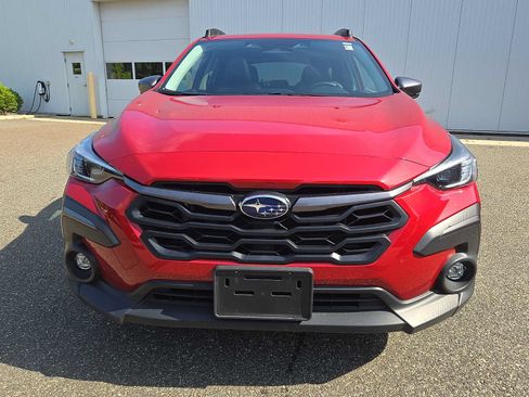 Used 2024 Subaru Crosstrek 2.5i Limited AWD/4WD image 2