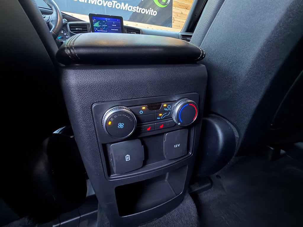 Used 2020 Ford Explorer XLT w/ Equipment Group 202A AWD/4WD image 33