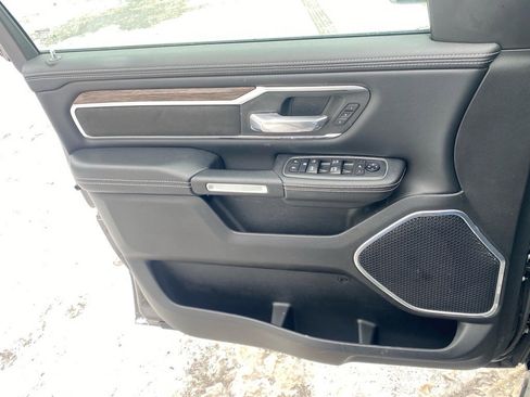 Used 2020 RAM 1500 Laramie image 23
