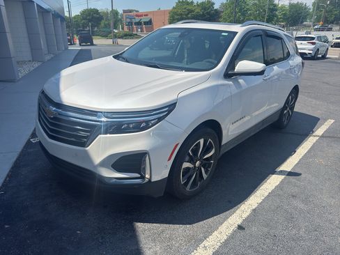 Used 2023 Chevrolet Equinox Premier image 1