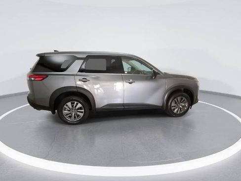 Certified 2024 Nissan Pathfinder S AWD/4WD image 8