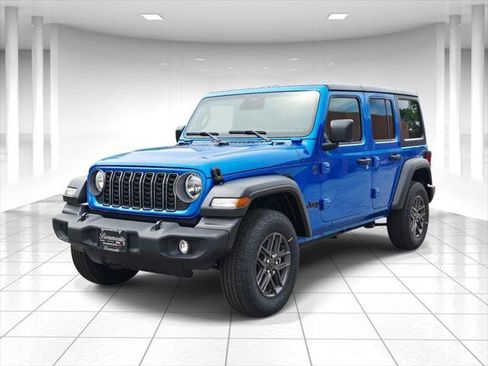 Certified 2025 Jeep Wrangler Unlimited Sport AWD/4WD image 7