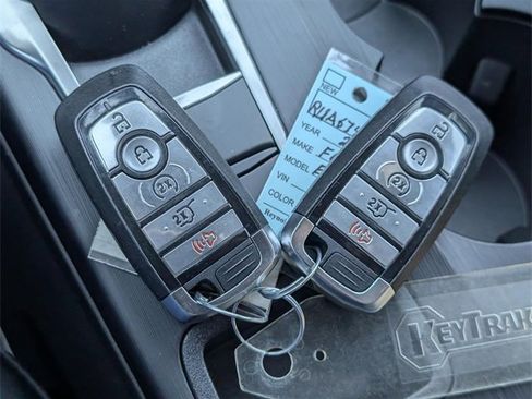 Certified 2024 Ford Escape ST-Line Select w/ Tech Pack #2 image 36