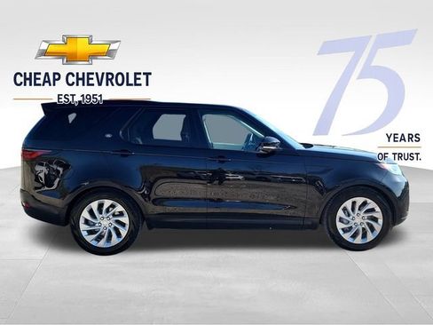 Used 2023 Land Rover Discovery S AWD/4WD image 6