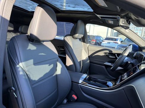 Certified 2025 Mercedes-Benz GLC 300 GLC 300 image 19