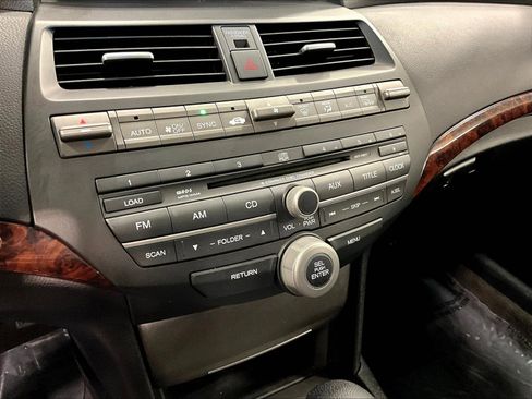 Used 2010 Honda Crosstour EX image 15