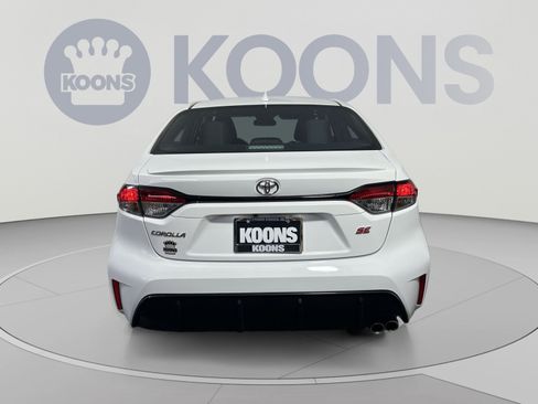 Used 2026 Toyota Corolla SE FWD image 5