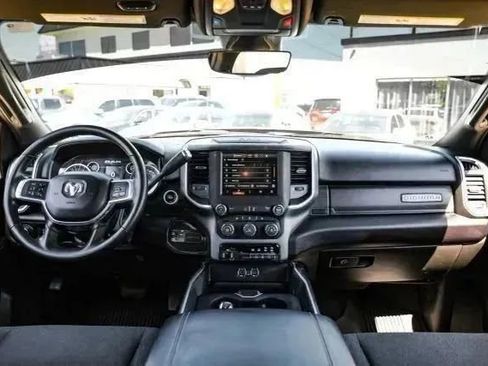 Used 2022 RAM 2500 Big Horn w/ Level A Equipment Group AWD/4WD image 15