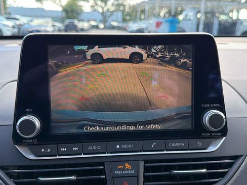 Certified 2025 Nissan Altima 2.5 S image 24