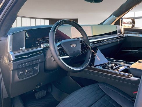 New 2026 Cadillac Escalade Platinum Luxury image 6