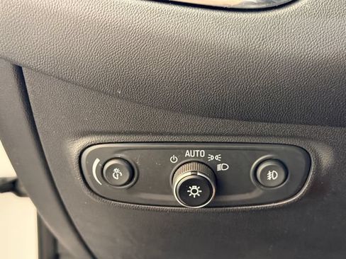 Certified 2020 Chevrolet Equinox LT FWD image 27