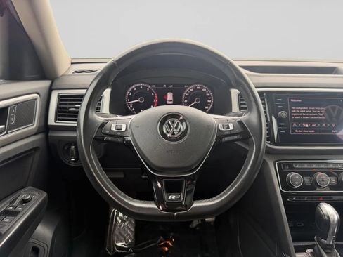 Used 2019 Volkswagen Atlas SEL R-Line AWD/4WD image 20