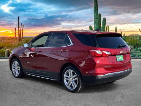 Used 2019 Chevrolet Equinox LT w/ Lights and Bright Package FWD image 5