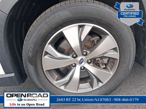 Used 2024 Subaru Ascent Premium w/ Convenience Package AWD/4WD image 14