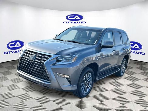 Used 2020 Lexus GX 460 Luxury w/ Accessory Package image 9