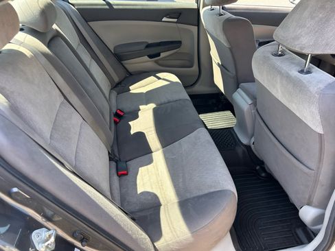 Used 2010 Honda Accord LX image 22
