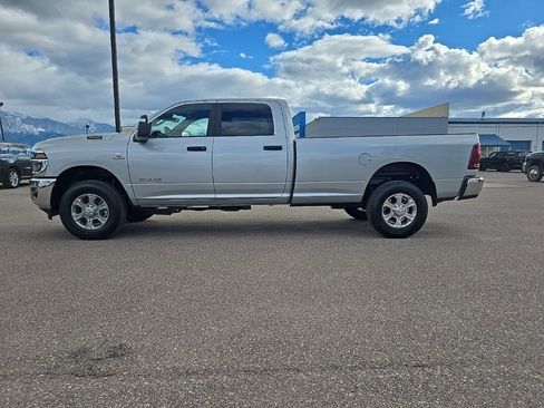 New 2026 RAM 2500 Big Horn image 4