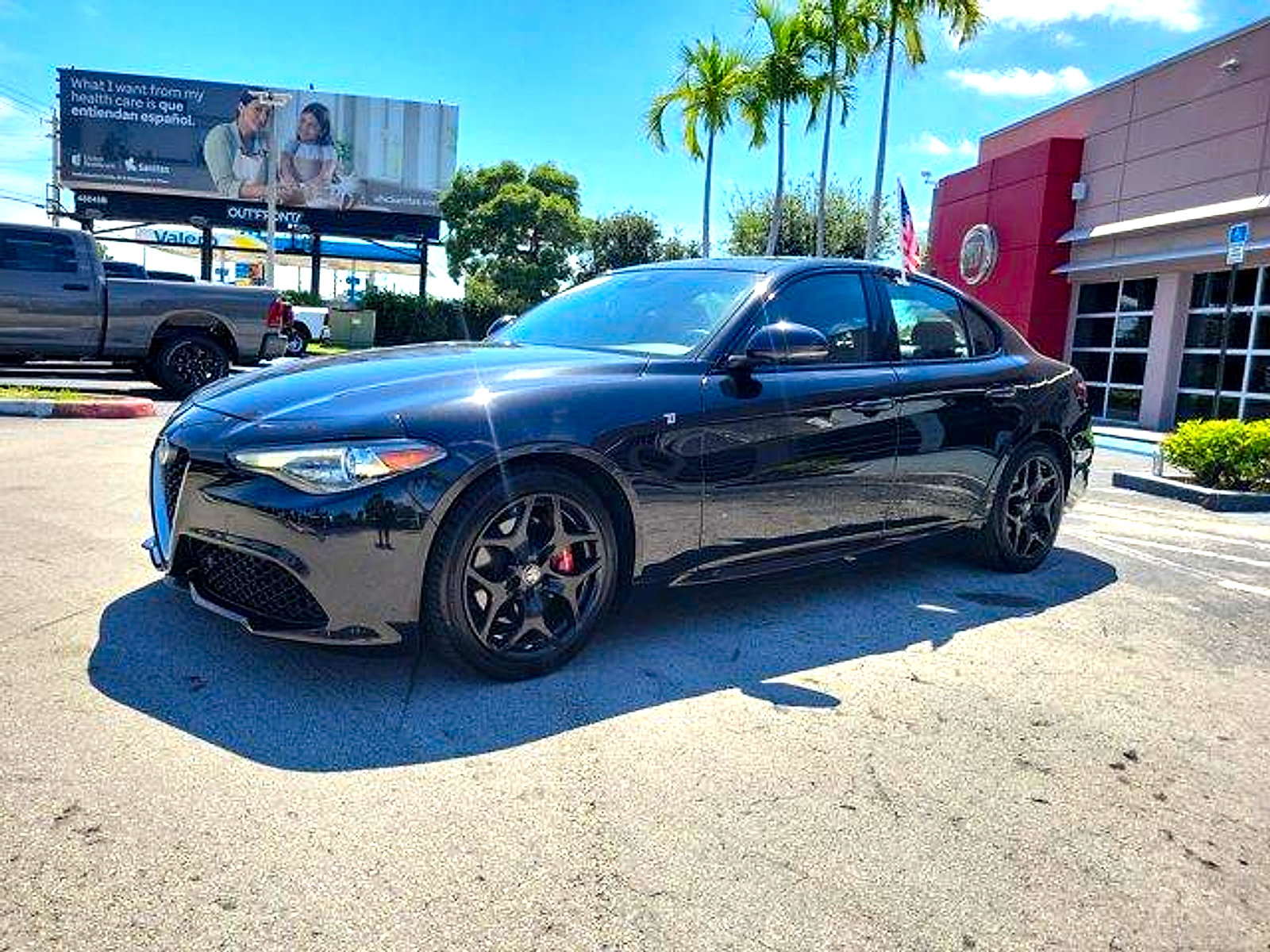 Used 2023 Alfa Romeo Giulia Ti w/ Active Assist Plus Package RWD image 3