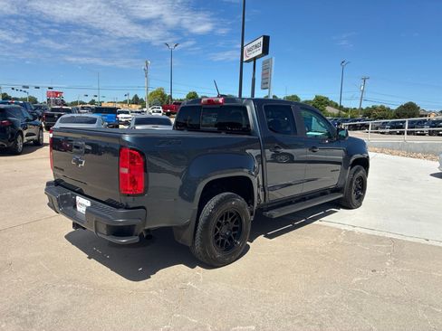 Used 2019 Chevrolet Colorado Z71 AWD/4WD image 7