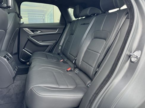 Used 2026 Jaguar F-PACE R-Dynamic S AWD/4WD image 5
