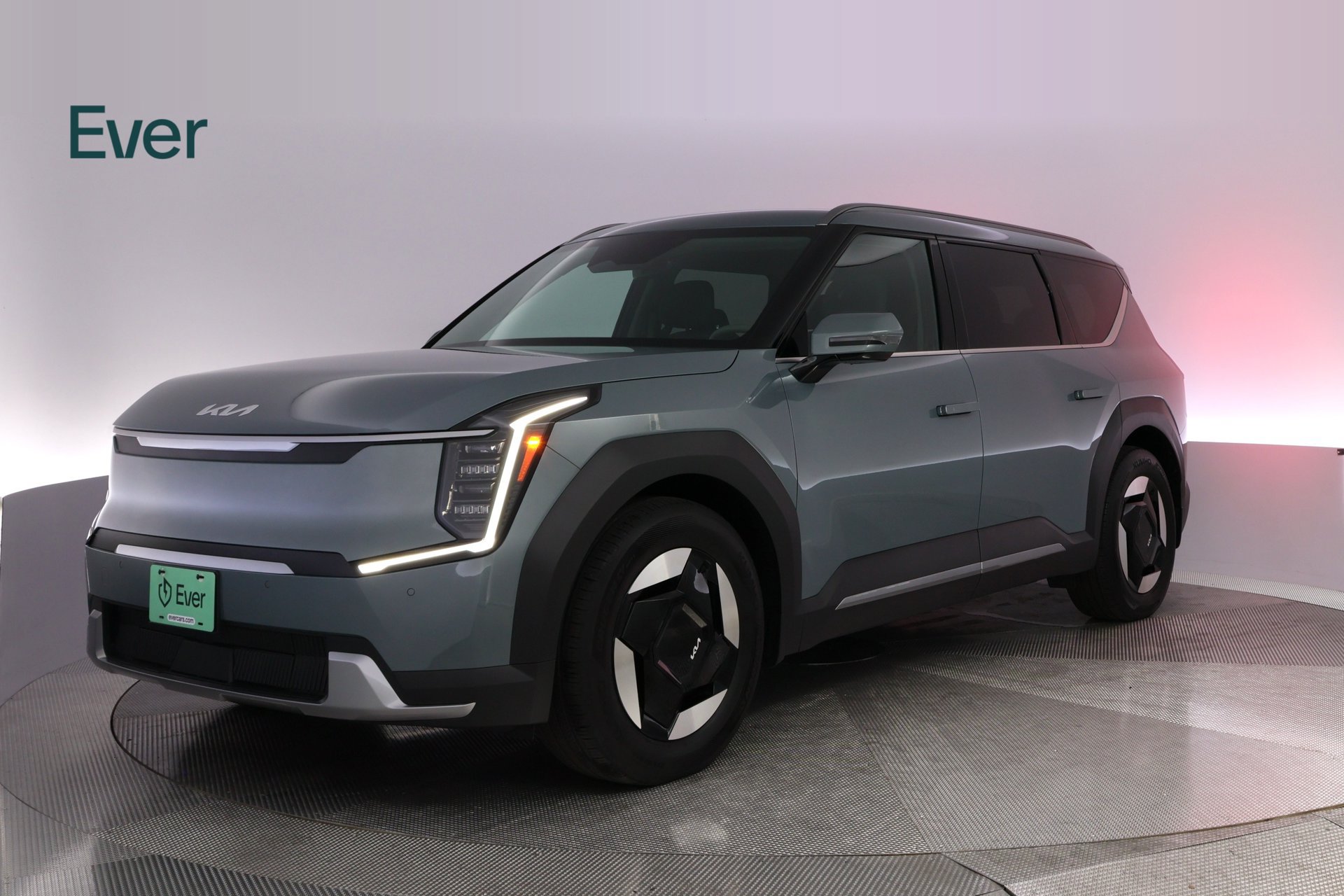 Used 2024 Kia EV9 Wind AWD/4WD image 2
