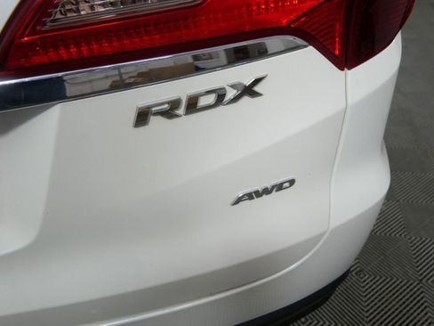 Used 2015 Acura RDX AWD w/ Technology Package image 6