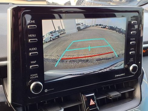 Used 2021 Toyota Corolla SE FWD image 11