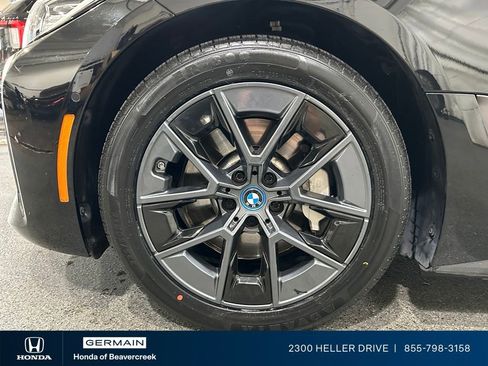 Used 2024 BMW i4 eDrive40 RWD image 13