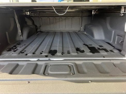 Used 2021 Jeep Gladiator Overland image 10