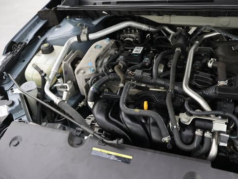 Used 2024 Nissan Sentra SV FWD image 18