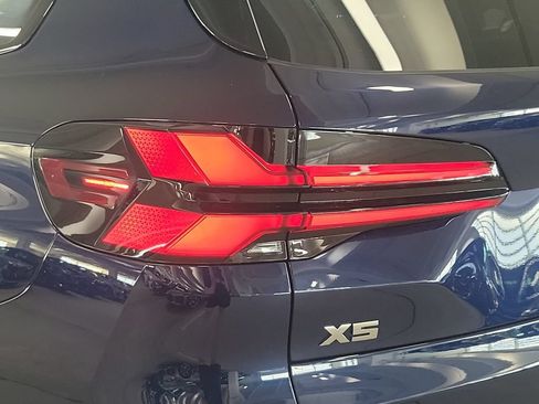 New 2026 BMW X5 M60i AWD/4WD image 22