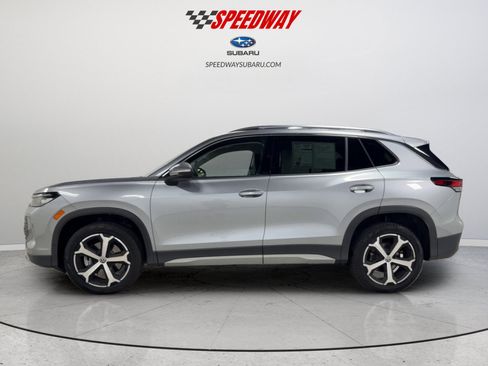 Certified 2025 Volkswagen Tiguan SE AWD/4WD image 10