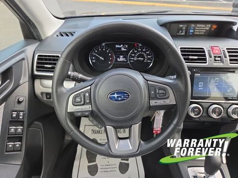 Used 2017 Subaru Forester 2.5i Premium AWD/4WD image 9