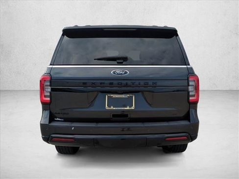 Used 2023 Ford Expedition Limited RWD image 6
