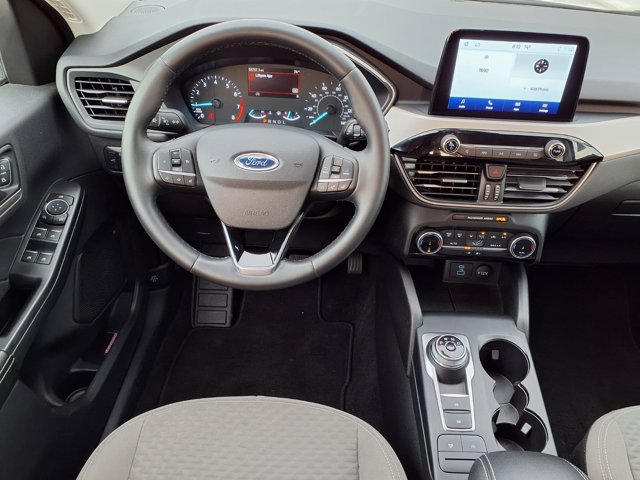 Certified 2022 Ford Escape SE w/ Convenience Package FWD image 2