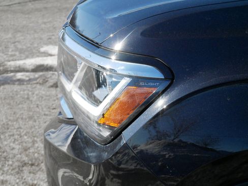 Certified 2023 Volkswagen Atlas SE w/ Panoramic Sunroof Package image 16