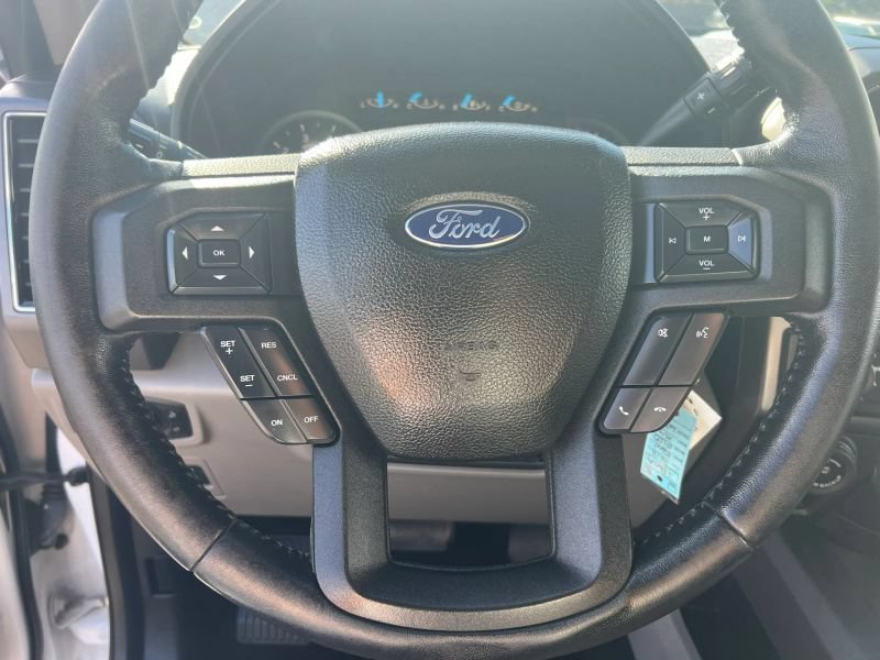 Used 2018 Ford F150 XLT w/ Equipment Group 302A Luxury AWD/4WD image 29