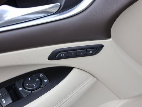 Used 2019 Buick LaCrosse Essence w/ Sights and Sounds Package image 21